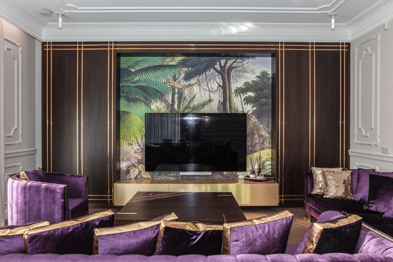 Violetinė moderni klasika - 001.jpg