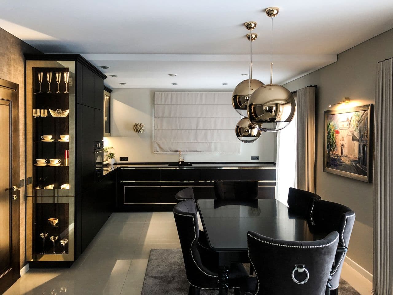 BALDŲ PROJEKTAS Auksas interjere - 002.jpg